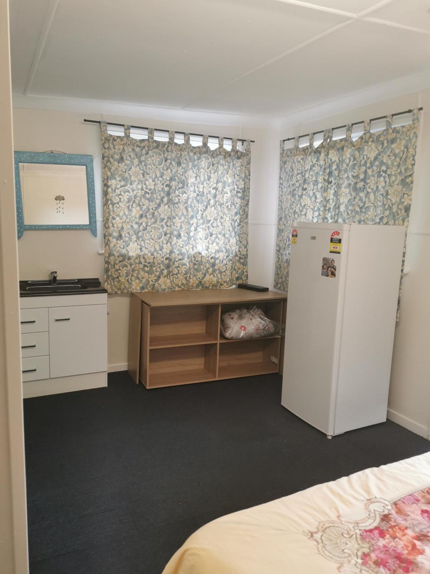 Affordable And Convenient Hostel *
