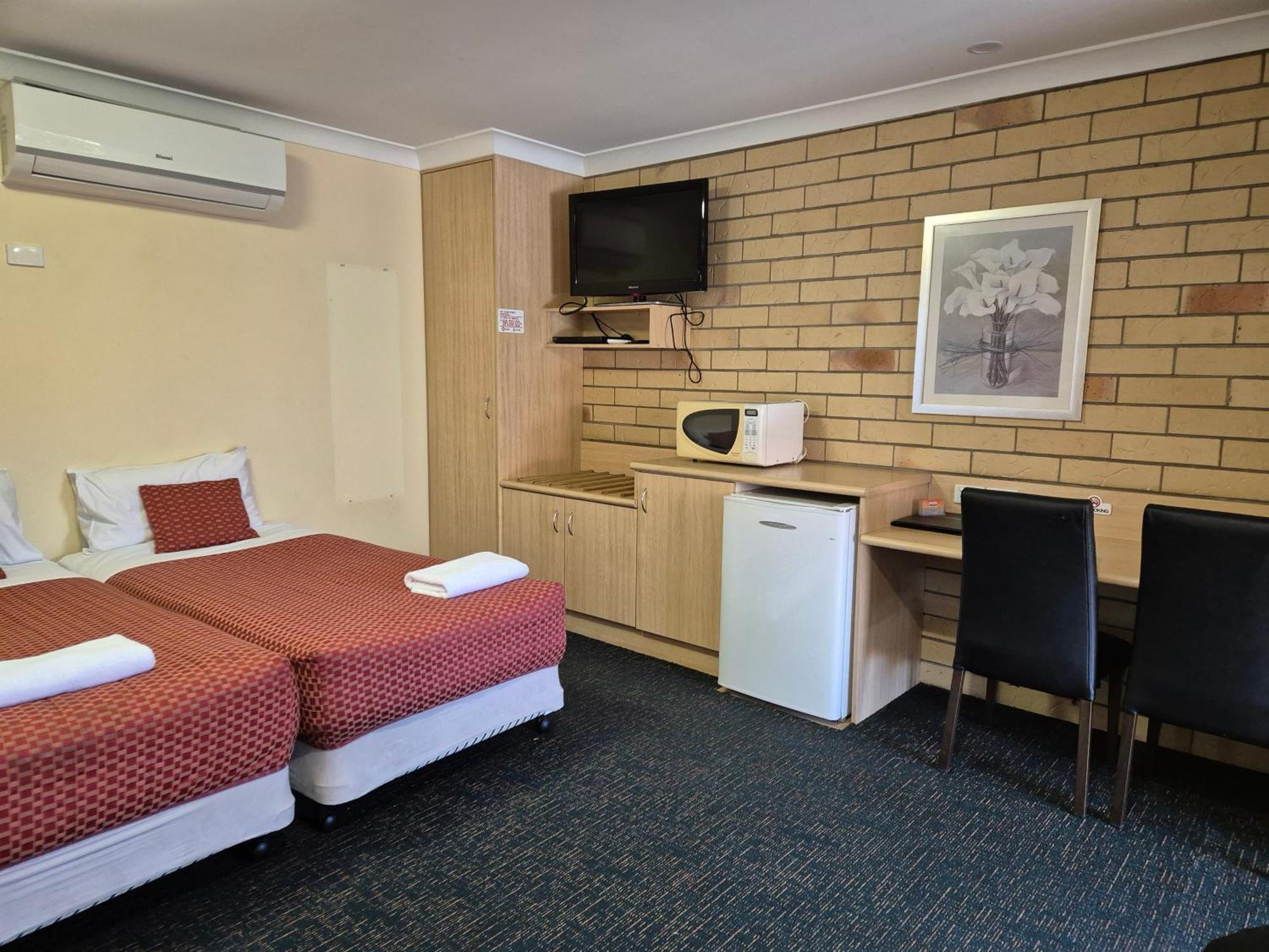 Cotswold Motor 4* Toowoomba