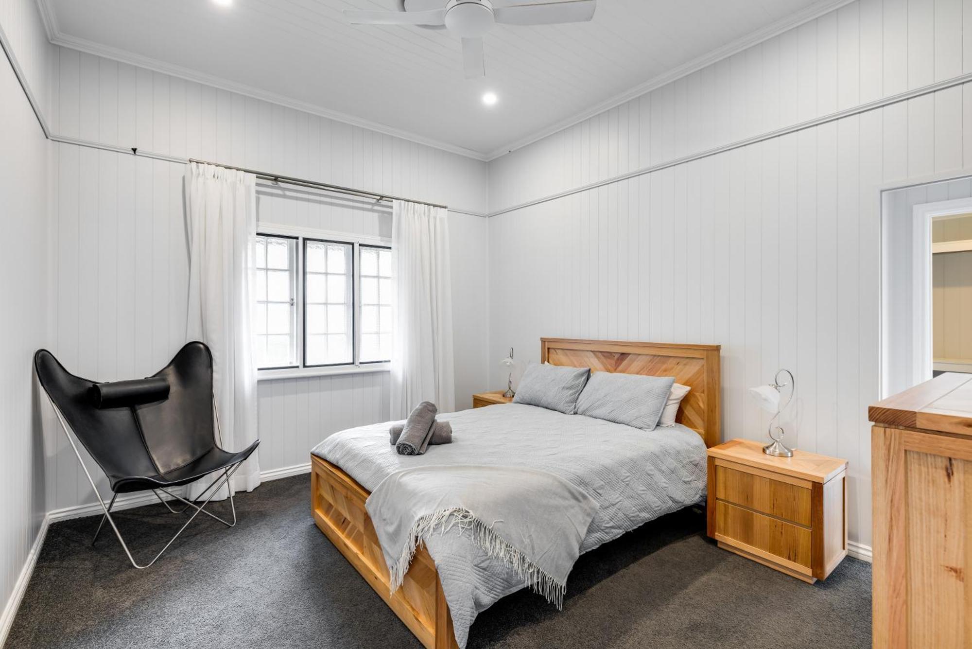Holiday home Effortless Elegance & Charm! Toowoomba