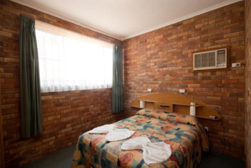 Motel Allan Cunningham