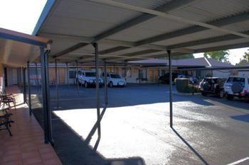 Motel Asters On Motor 3*