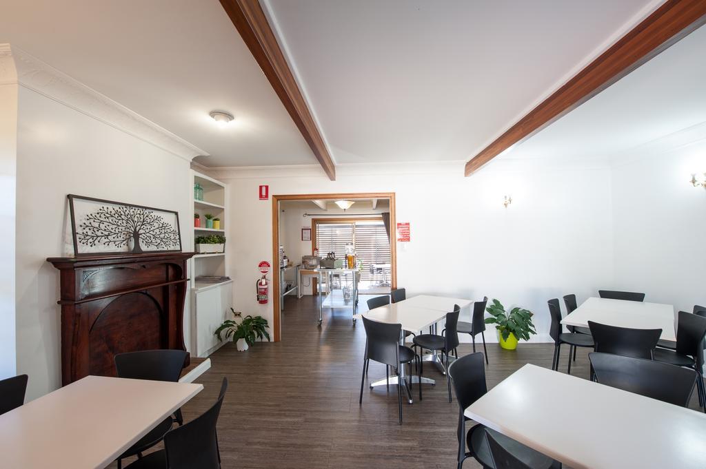 Motel Jacaranda Place Motor 3*