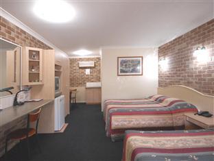 Motel Country Gardens Motor