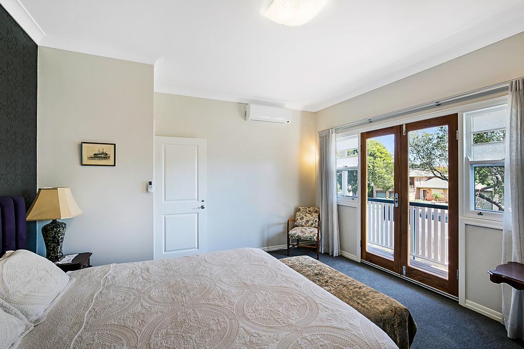 Belmont Quarters Apartment
