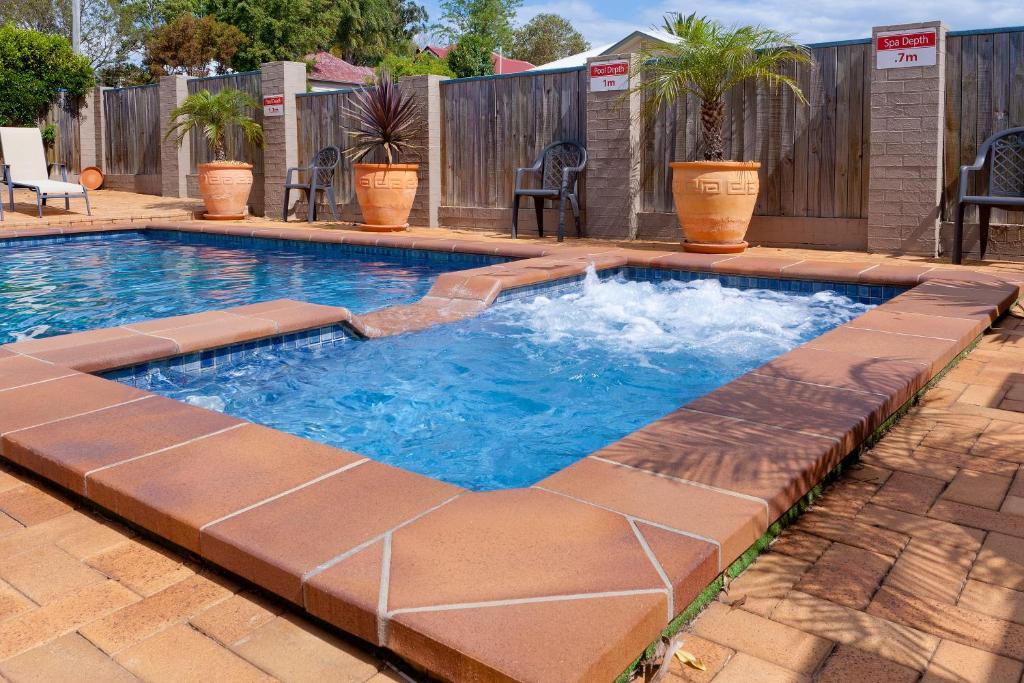 Leichhardt Motor 3* Toowoomba