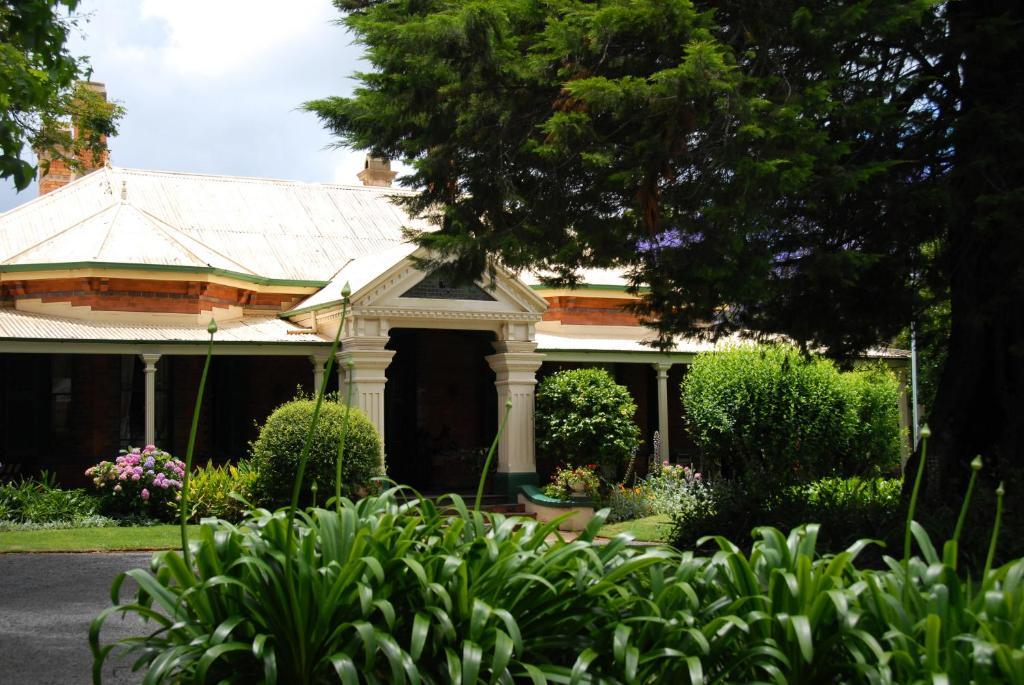 Vacy Hall Toowoomba's Grand Boutique Since 1873 Hotel