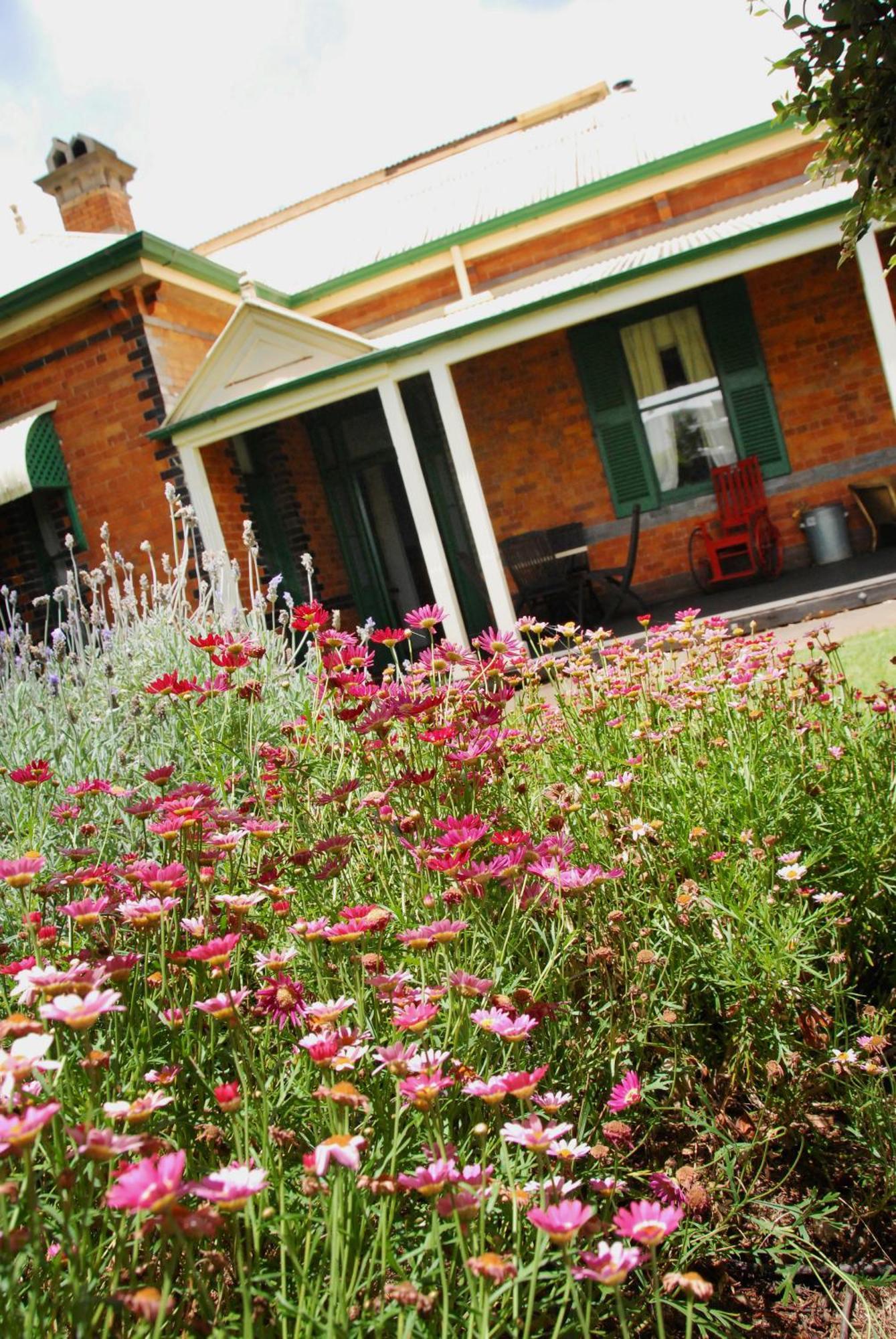 Vacy Hall Toowoomba's Grand Boutique Since 1873 4* Toowoomba