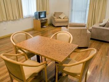 Eastgate On The Range 4*