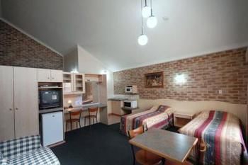 Country Gardens Motor Toowoomba