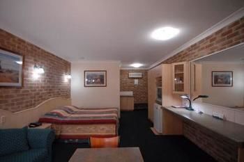 Country Gardens Motor Motel Toowoomba