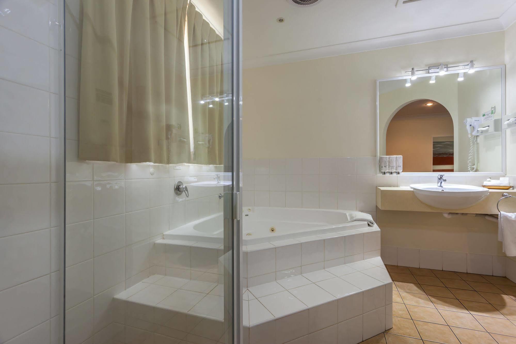 Western Tuscany On Tor Motor Motel 4*