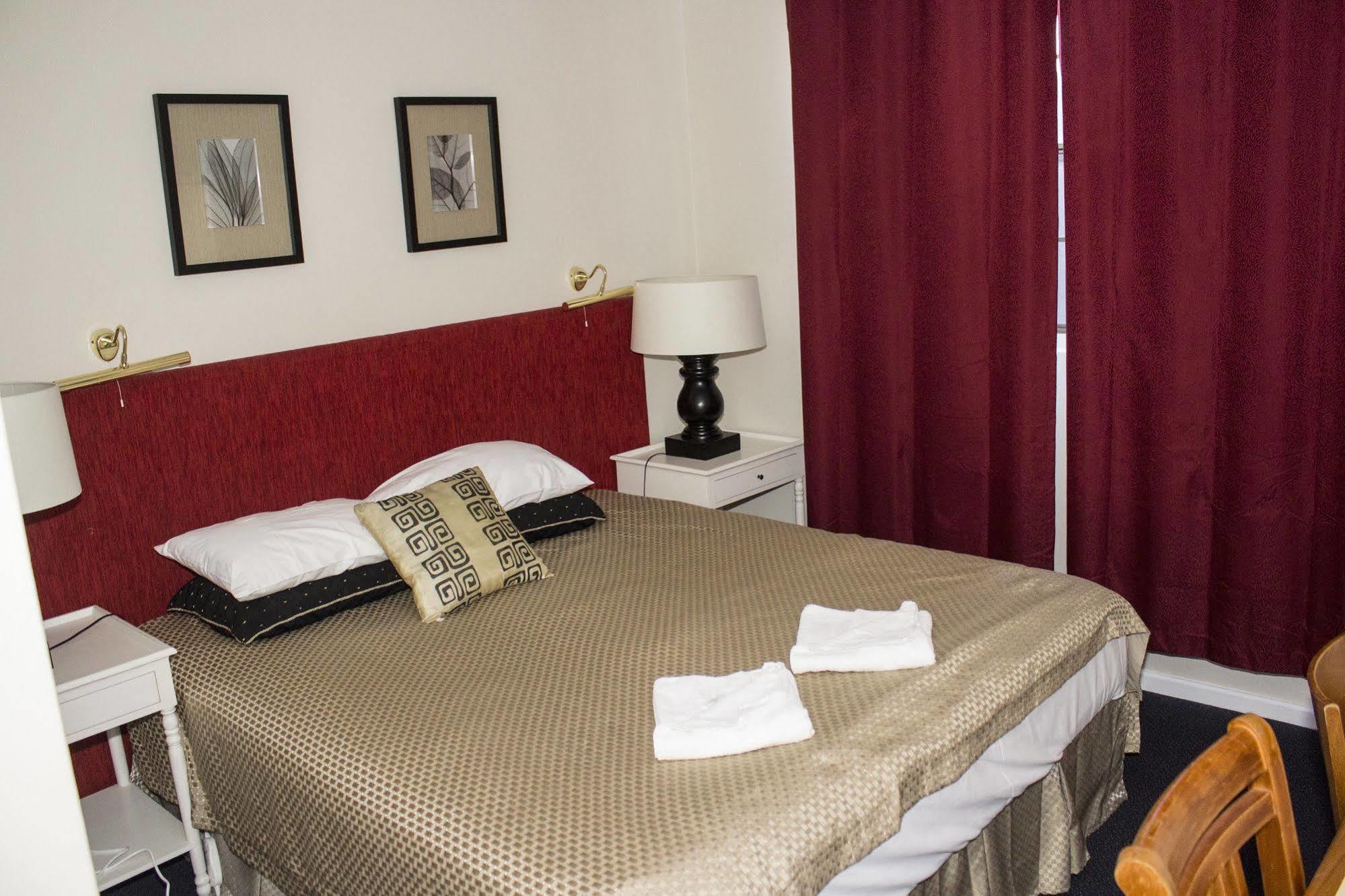 The Shamrock Hotel