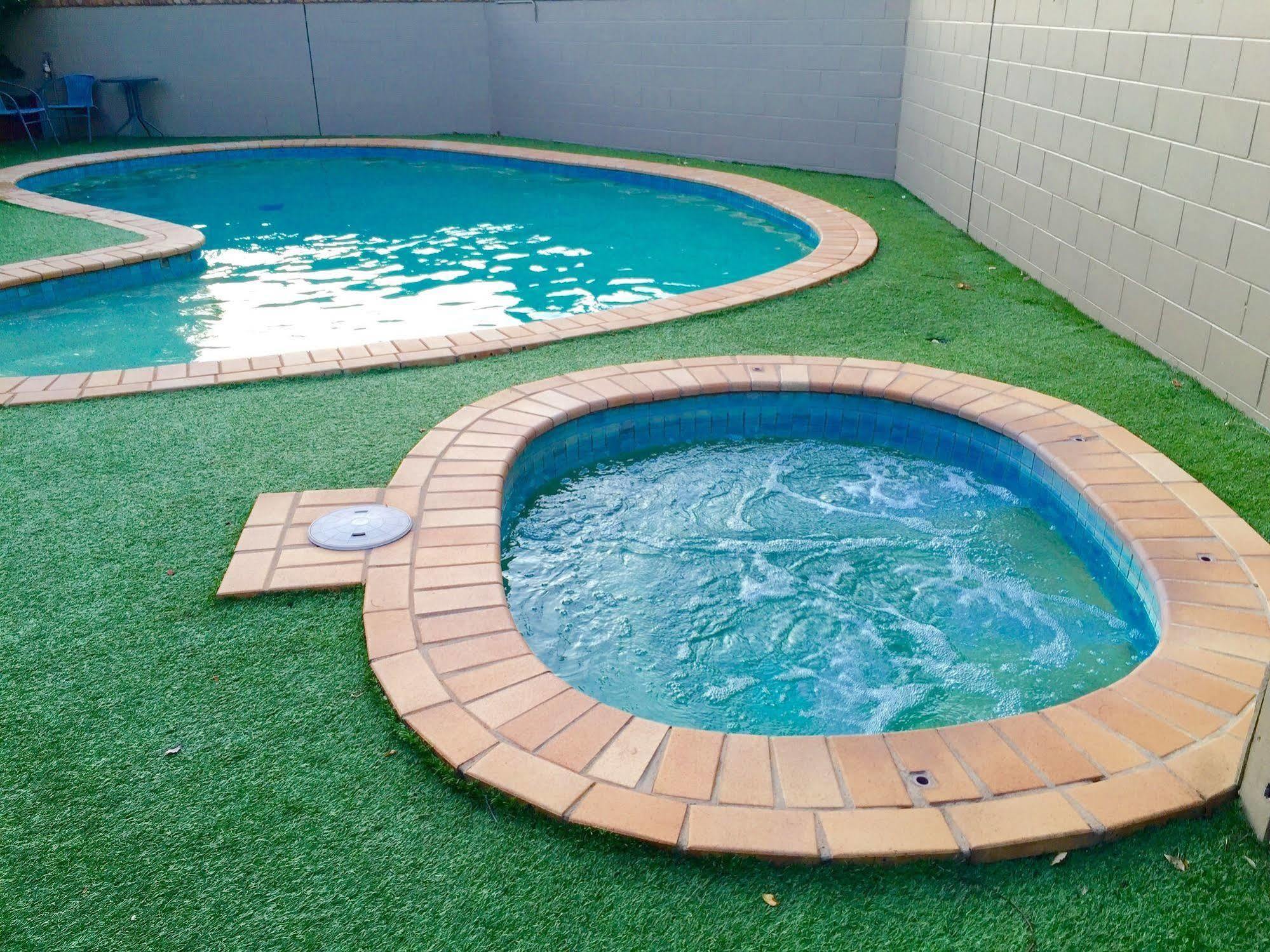 Country Gardens Motor 4* Toowoomba