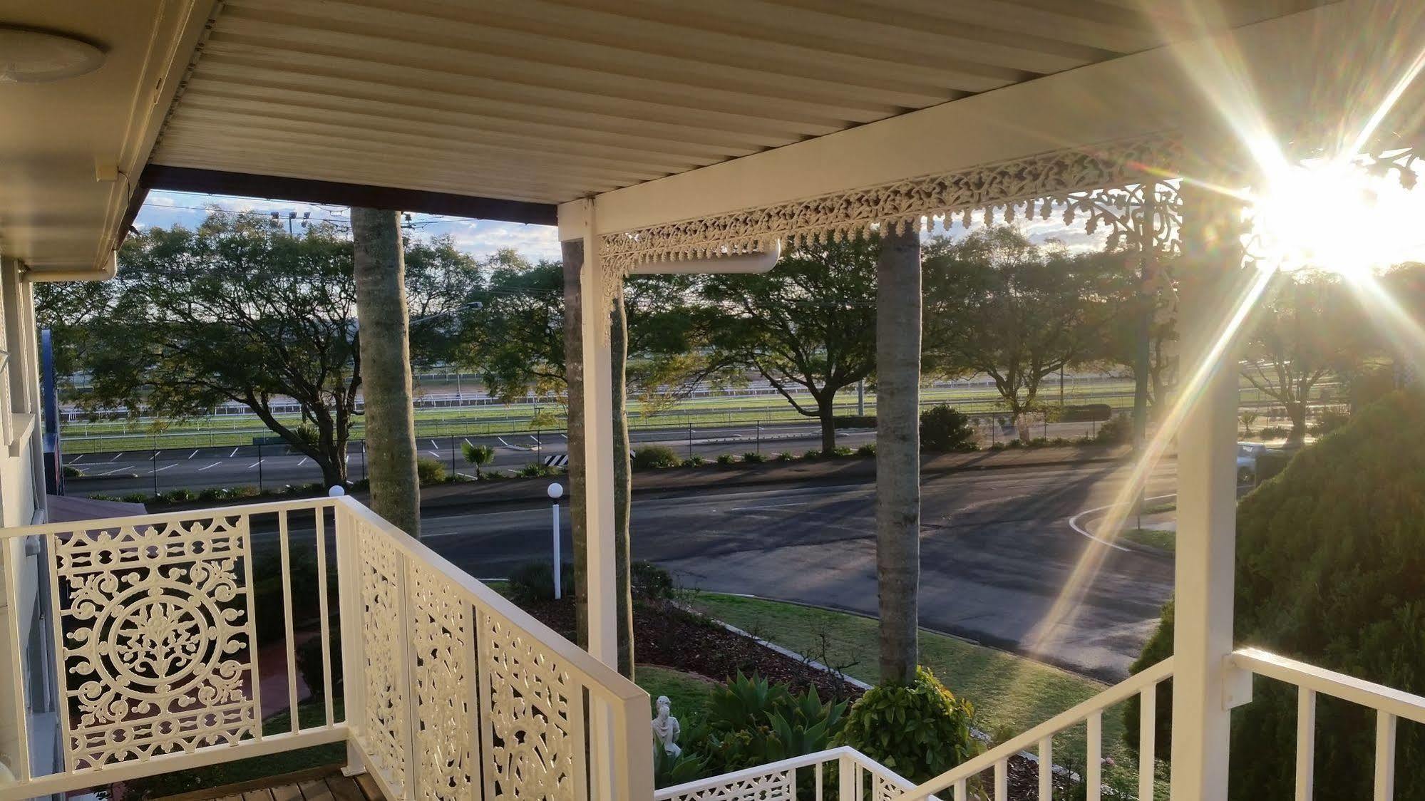 Clifford Park Motor Motel