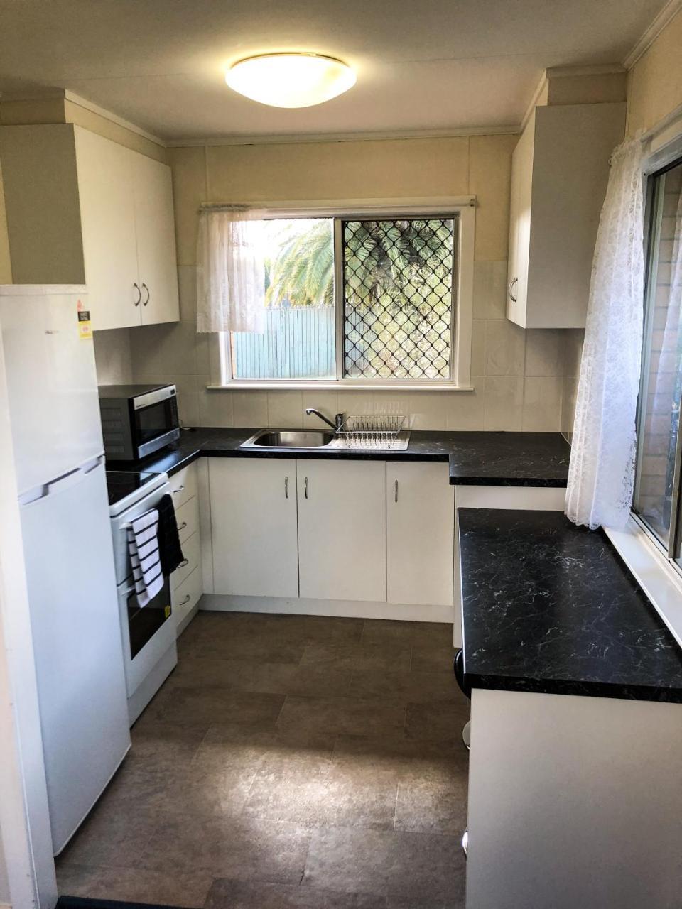 Picnic Point Apartment *