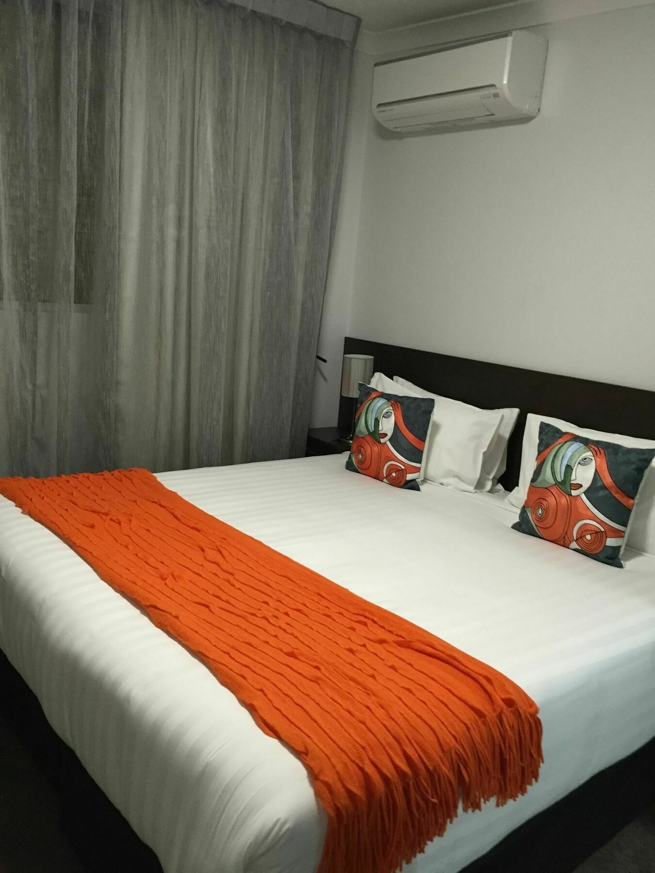 Aparthotel Apartment 725 Ruthven 4*