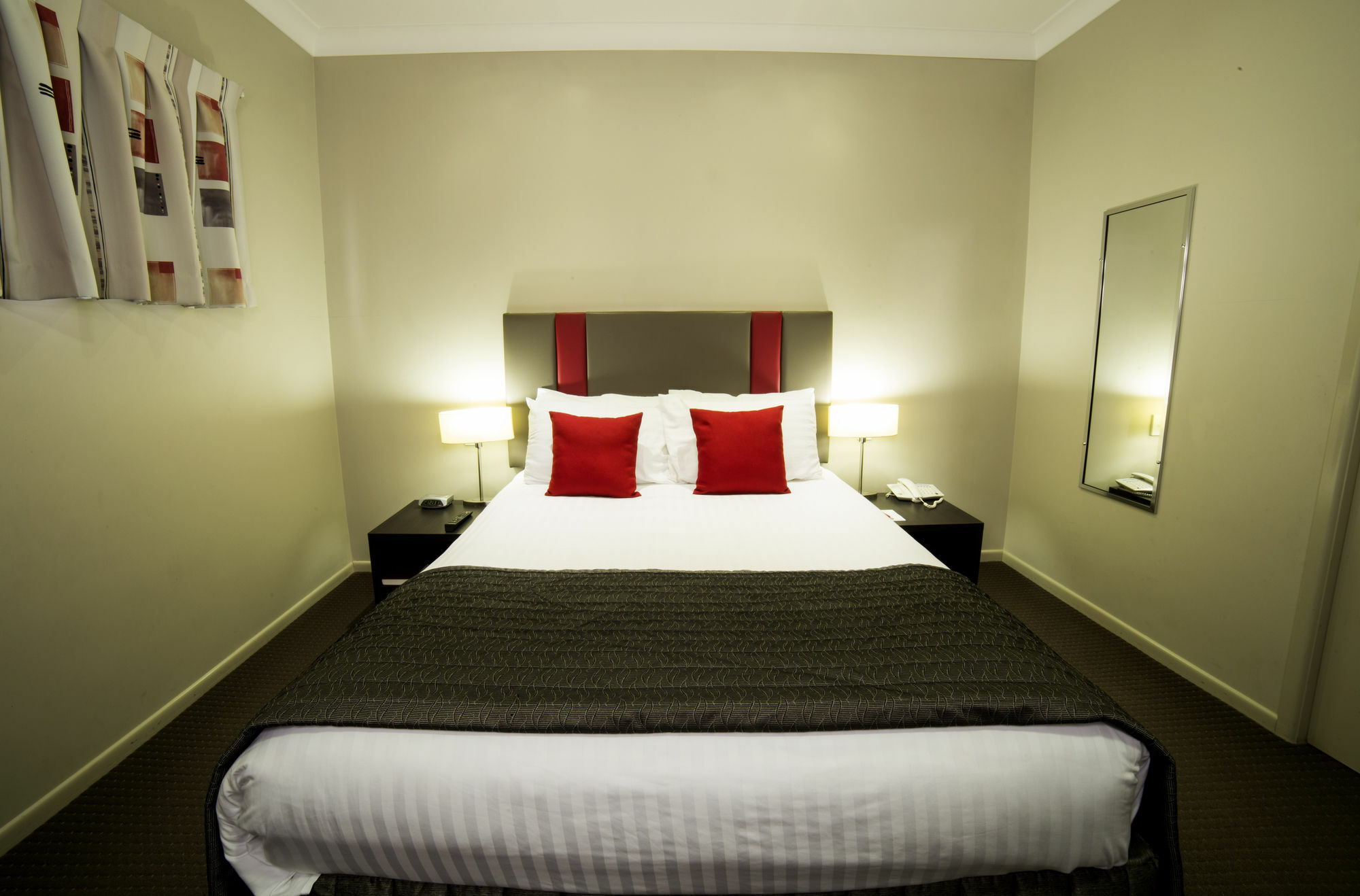 Platinum International Hotel 4*