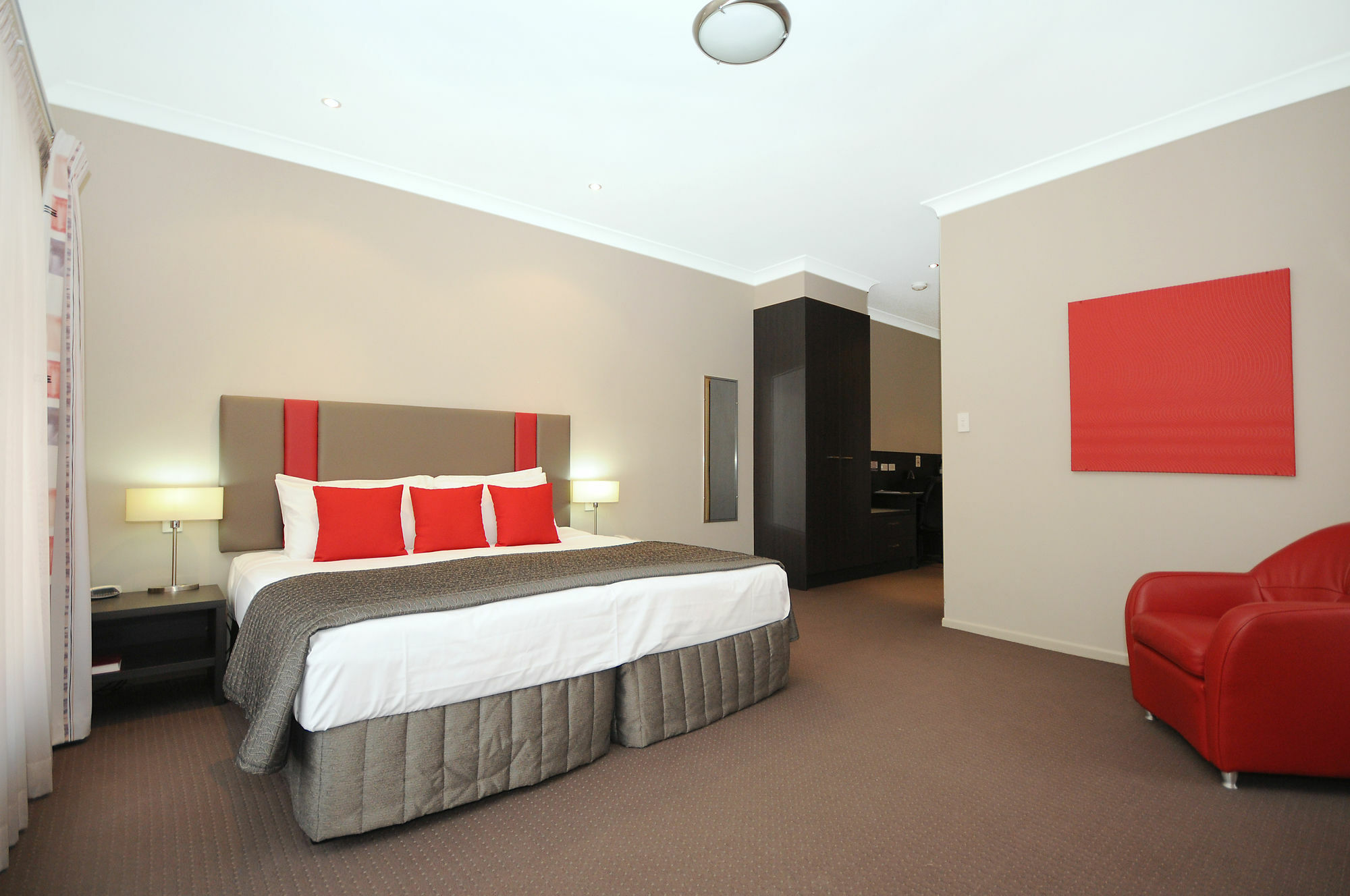 Hotel Platinum International 4*