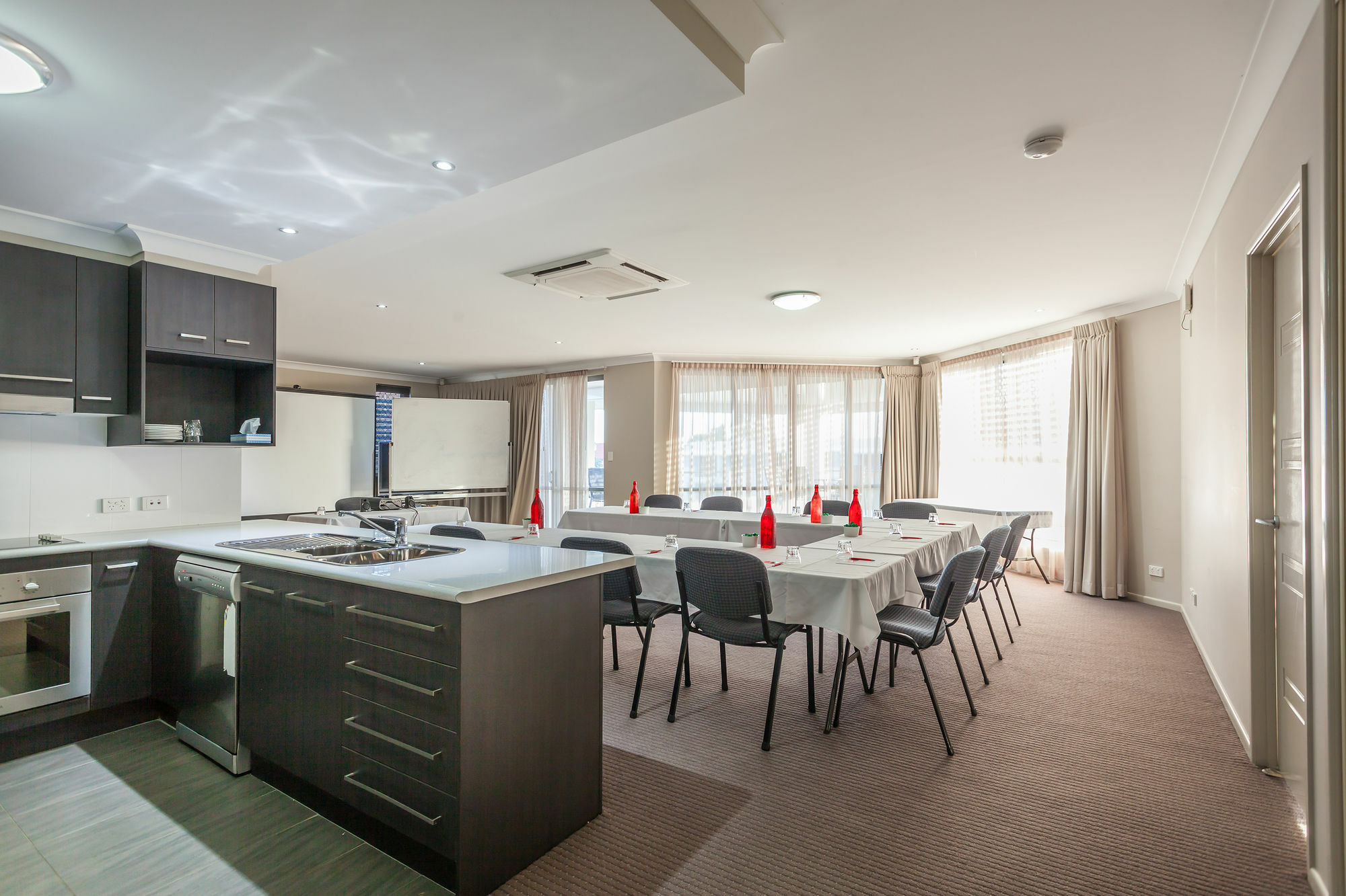 Platinum International Hotel Toowoomba