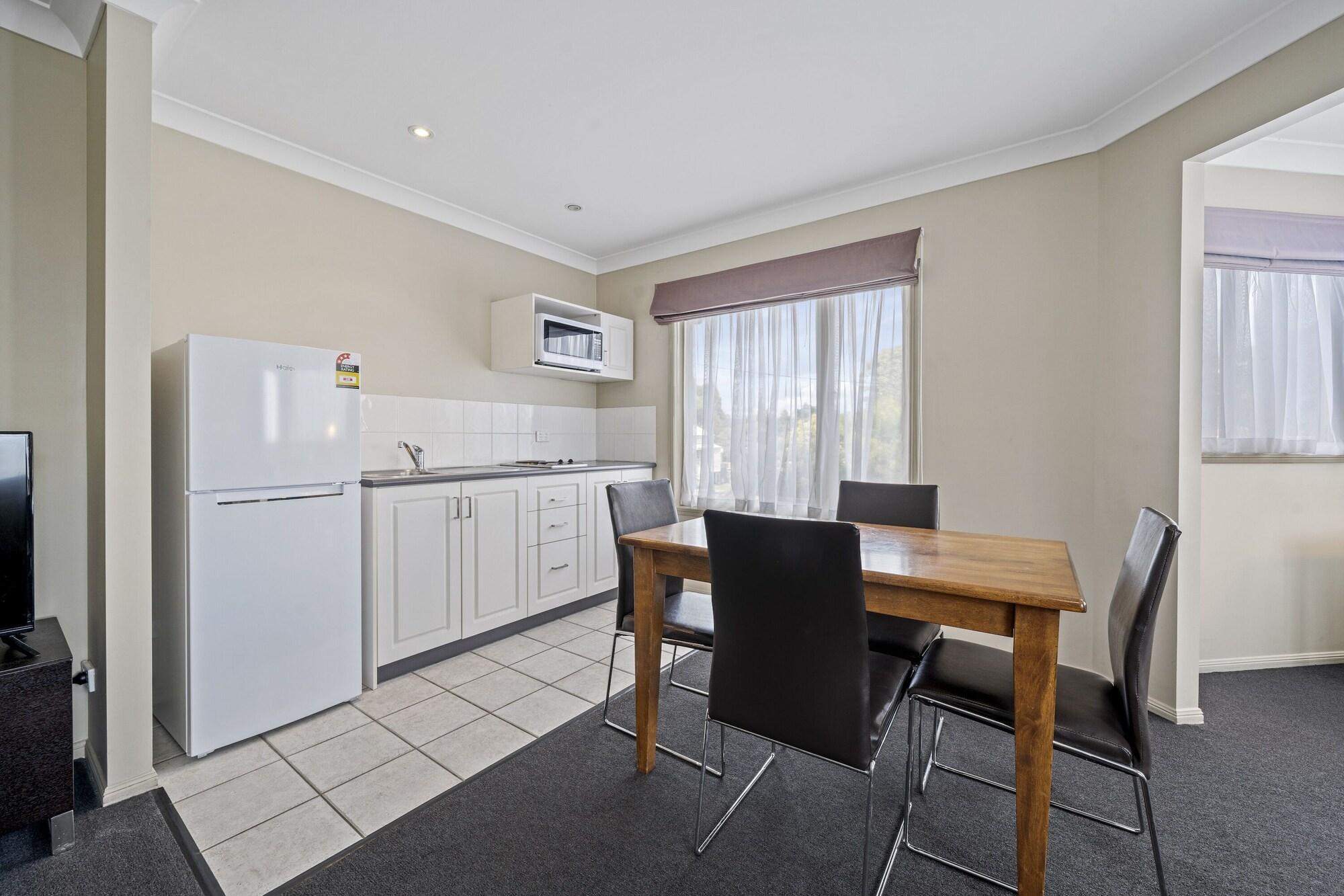 Ambassador On Ruthven Motel Toowoomba