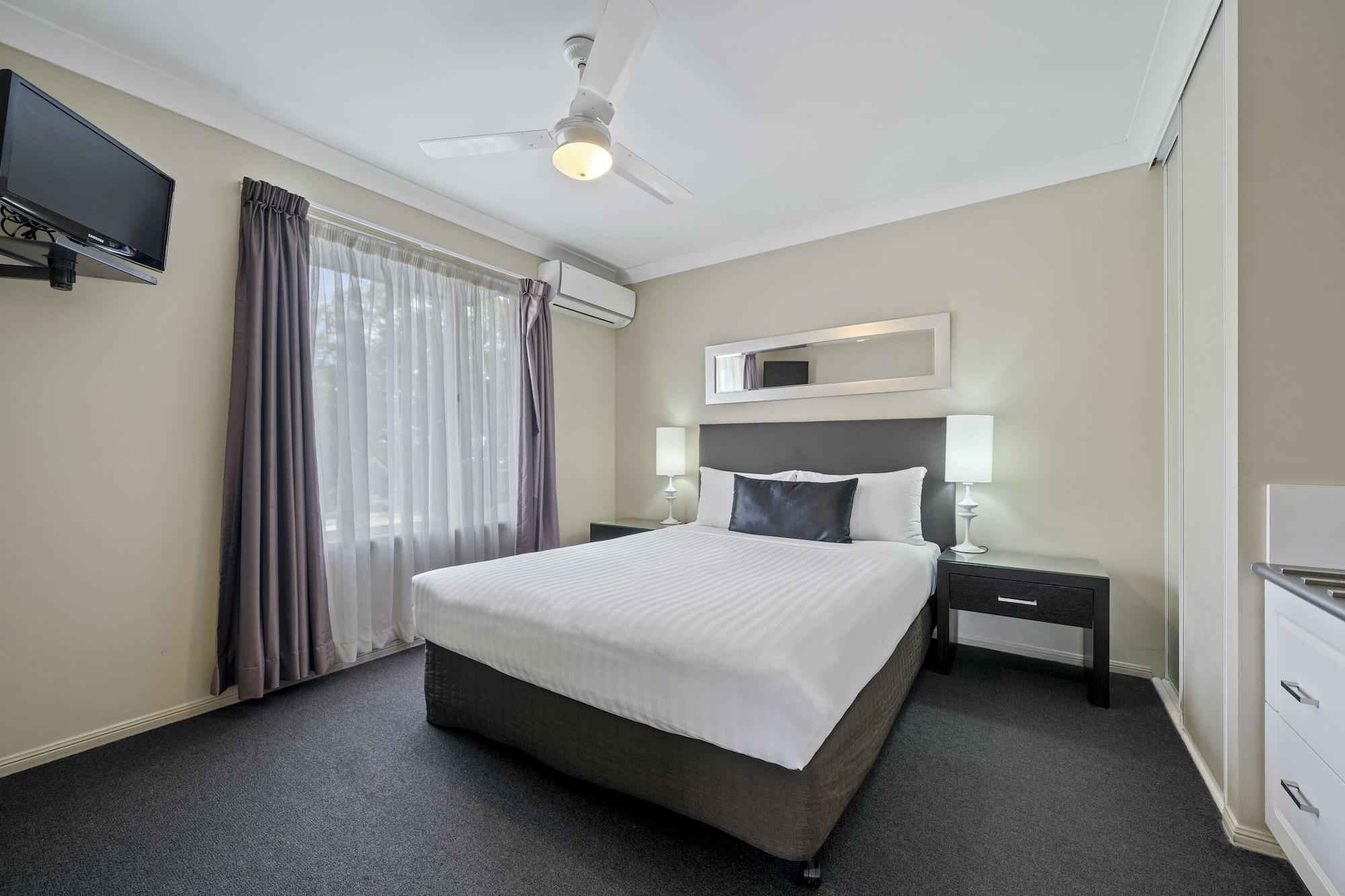Ambassador On Ruthven Toowoomba