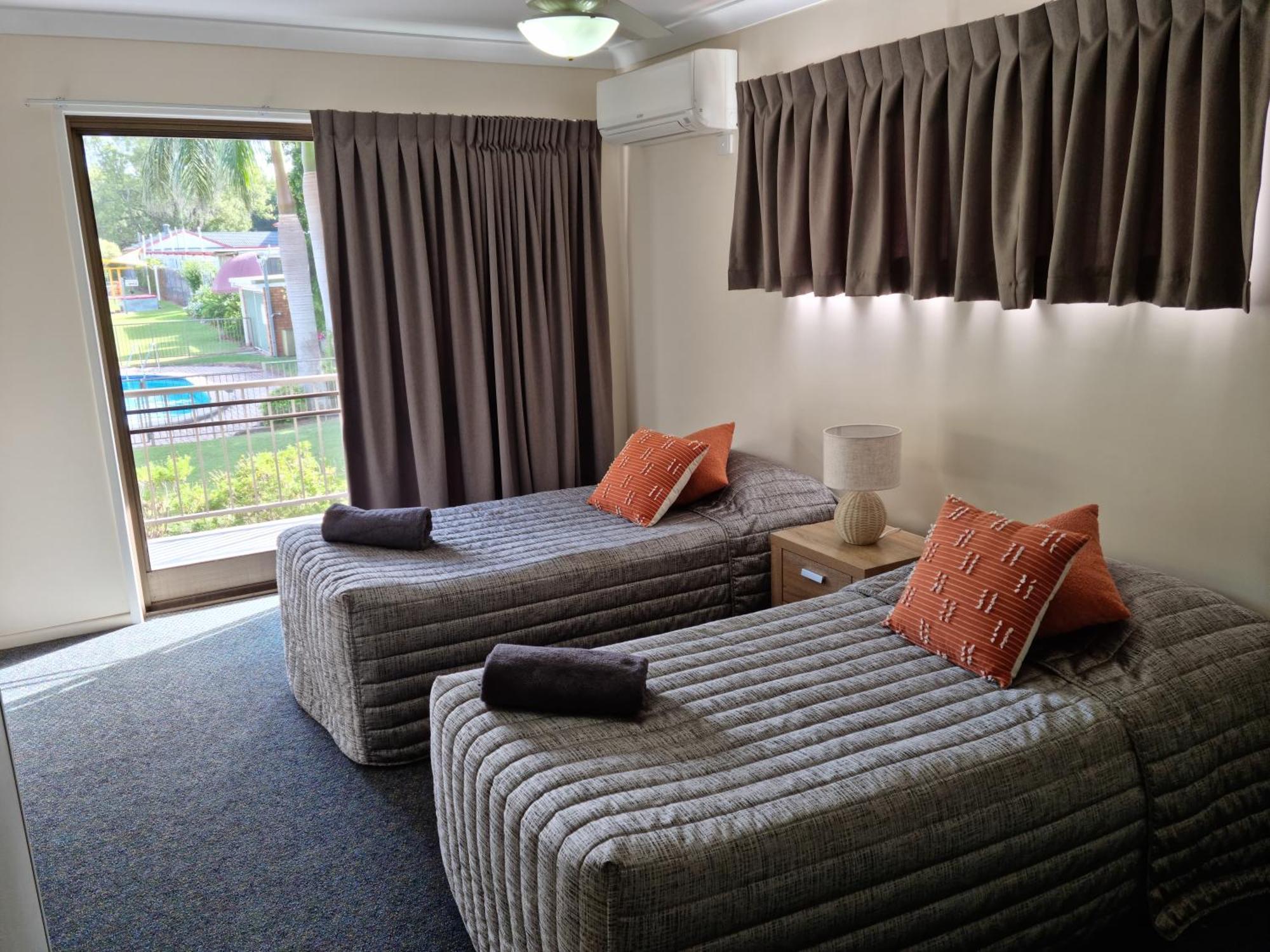 Whiteoaks Motel