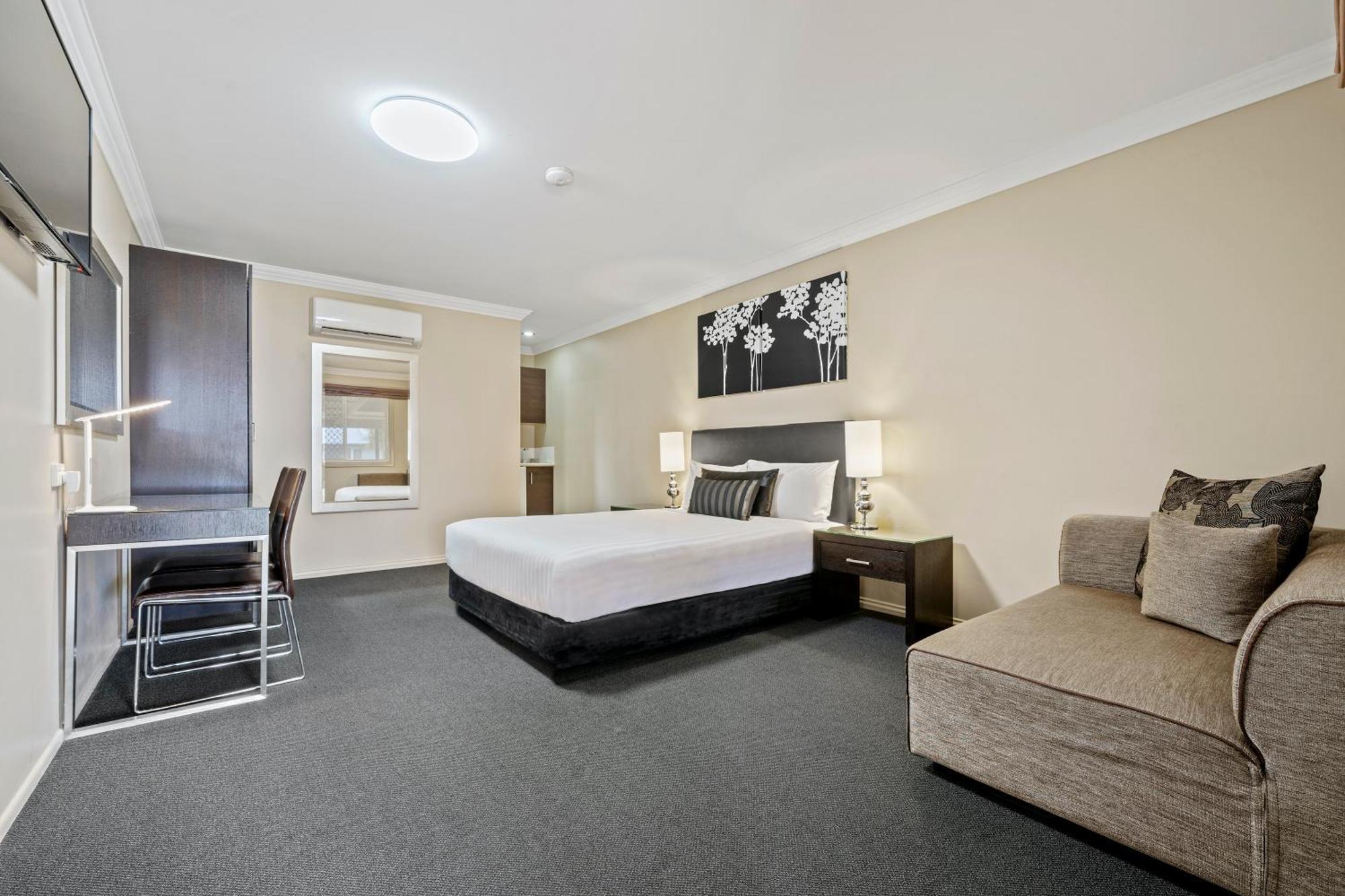 Ambassador On Ruthven Motel Toowoomba