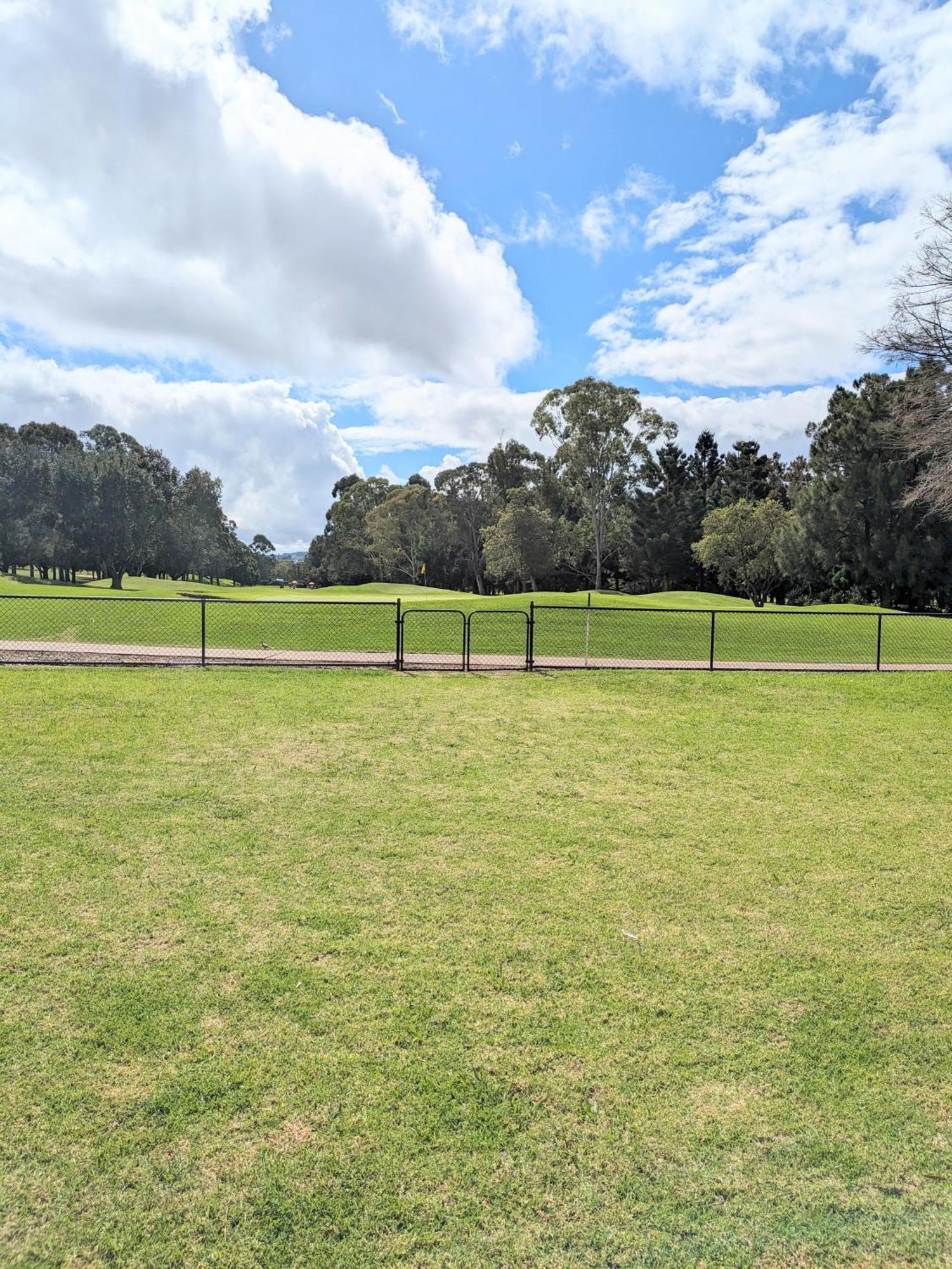 With Golf Course Frontage ! Apartment Toowoomba