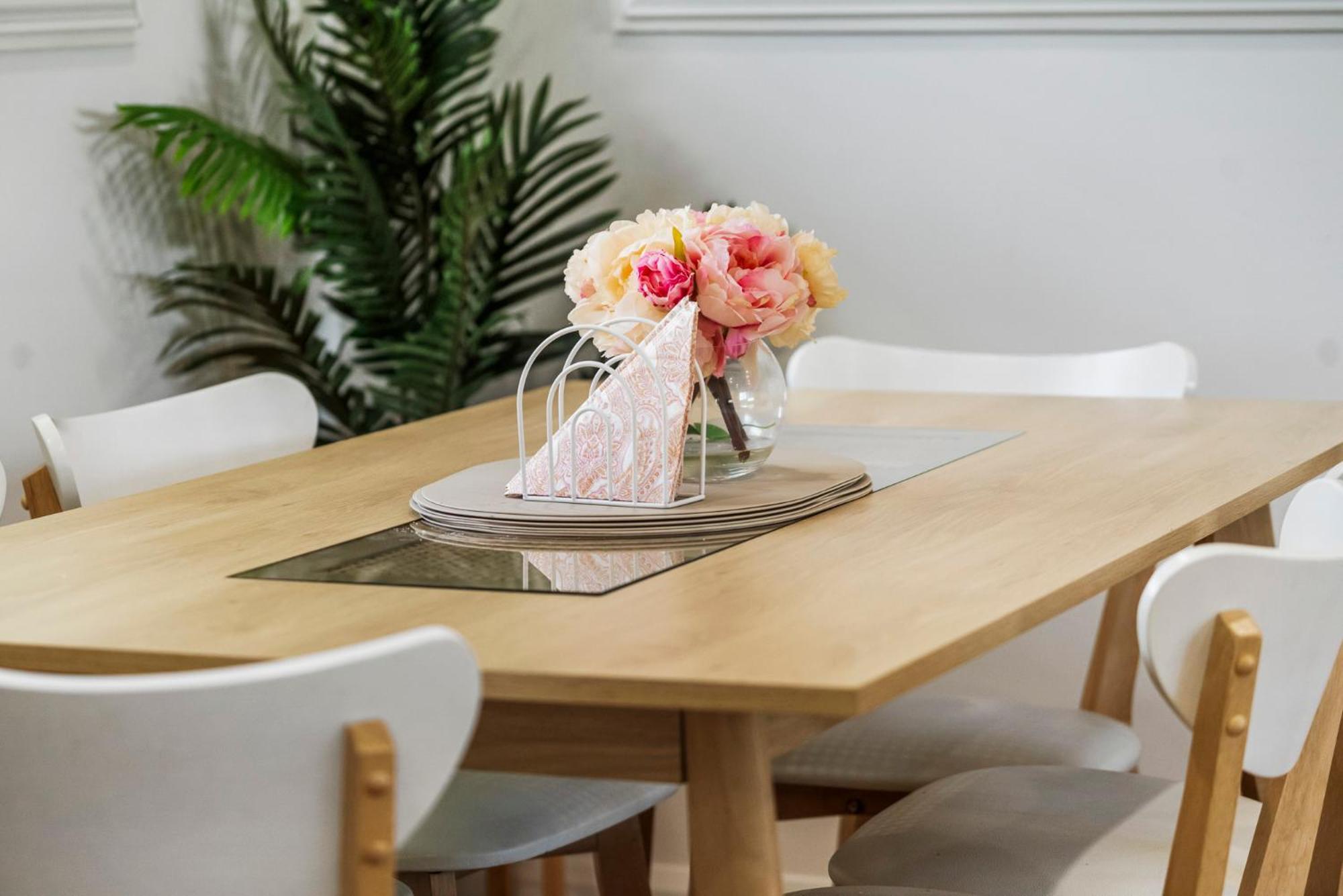 Boutique Living East