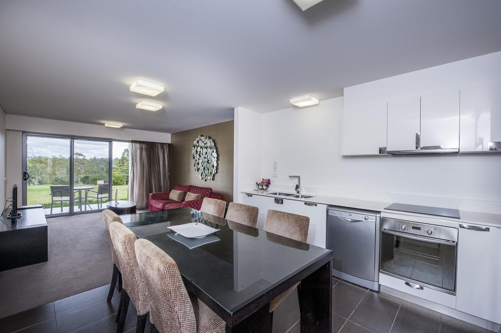 Golf Club Motel 4*