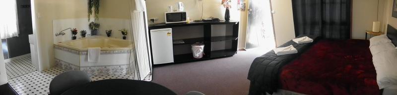 Motel Bronco Motor 3*