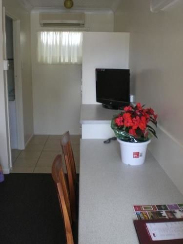 Whiteoaks Motel 3*