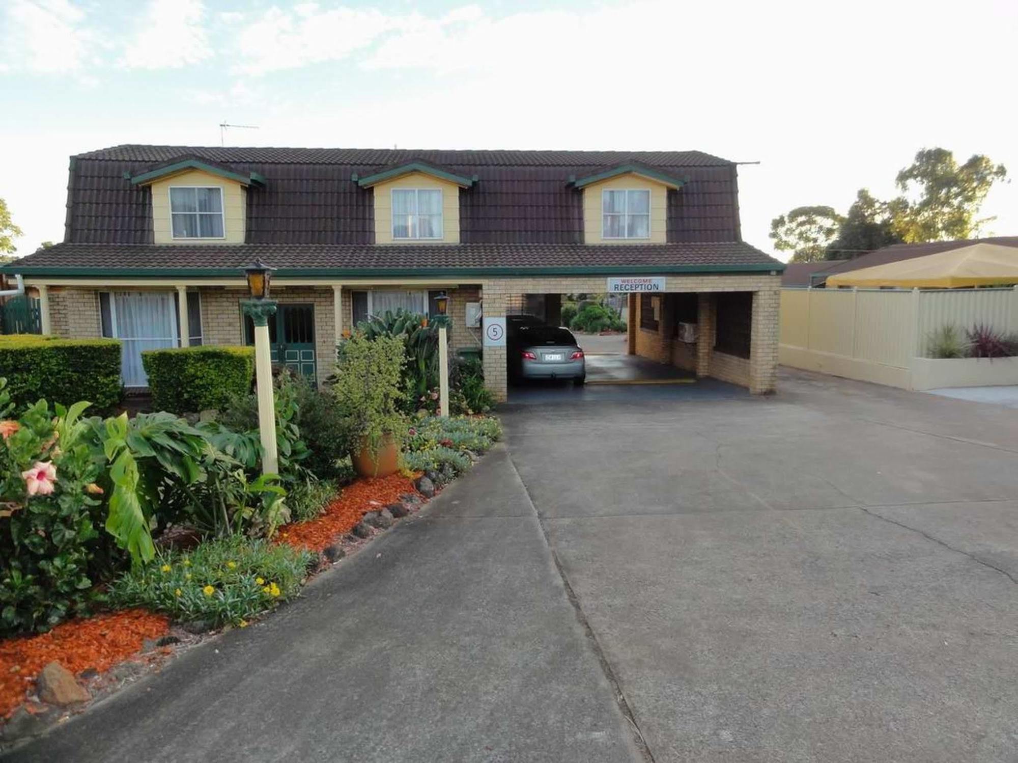 Bridge Street Motor 3* Toowoomba