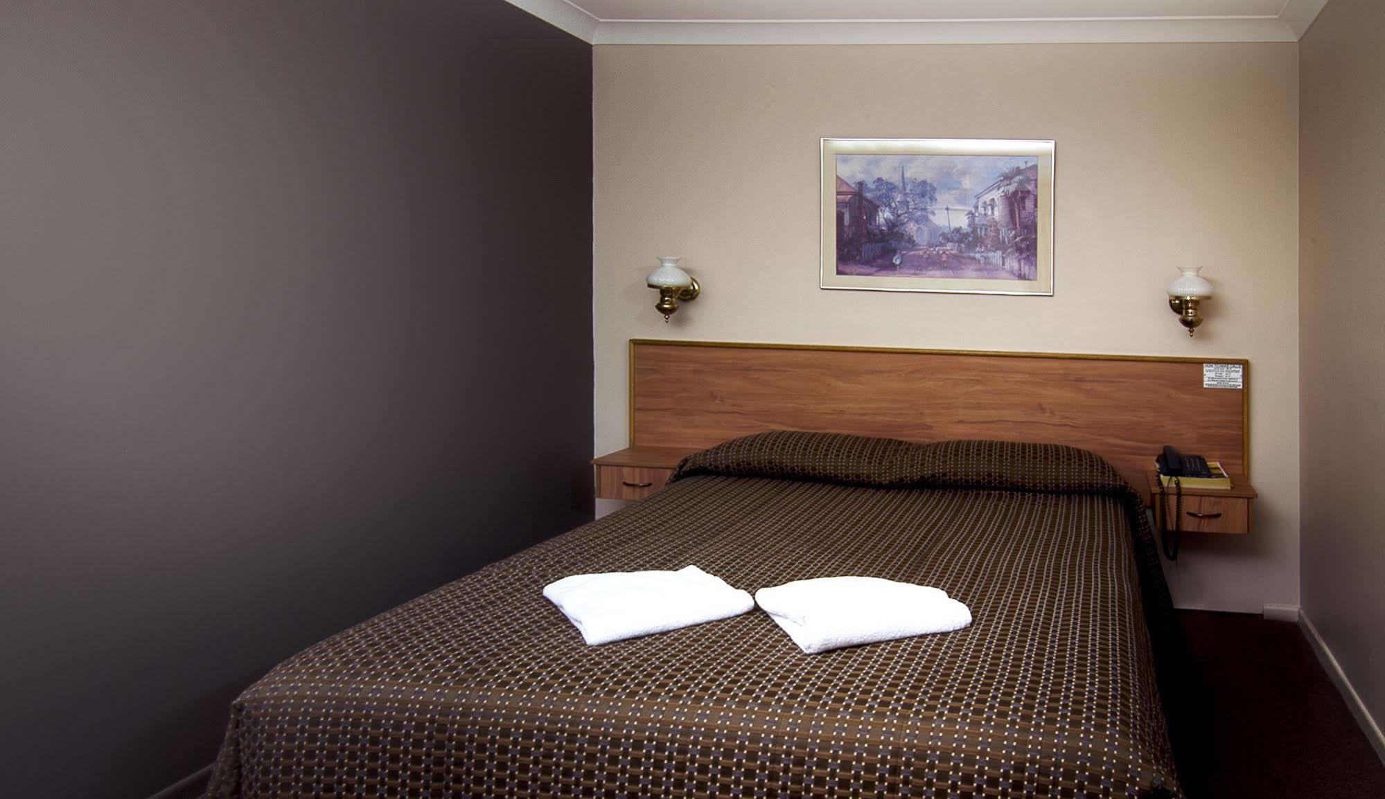 Riviera On Ruthven 3* Toowoomba
