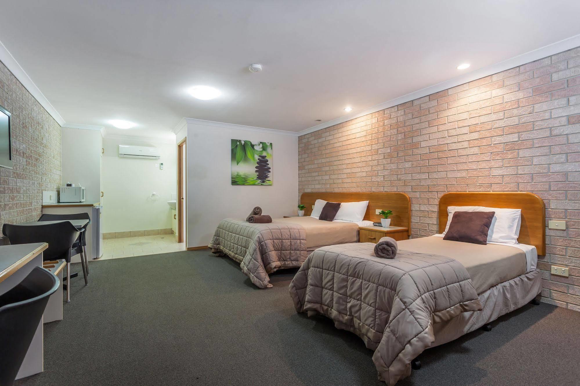 Motel Clifford Gardens Motor 3*