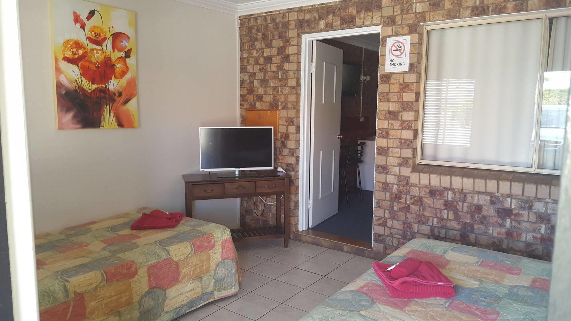 Motel Bronco Motor 3*