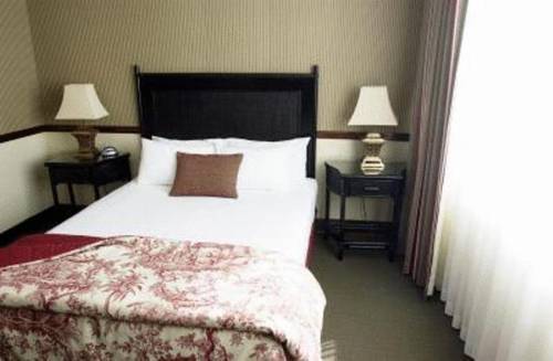 Hotel Burke And Wills