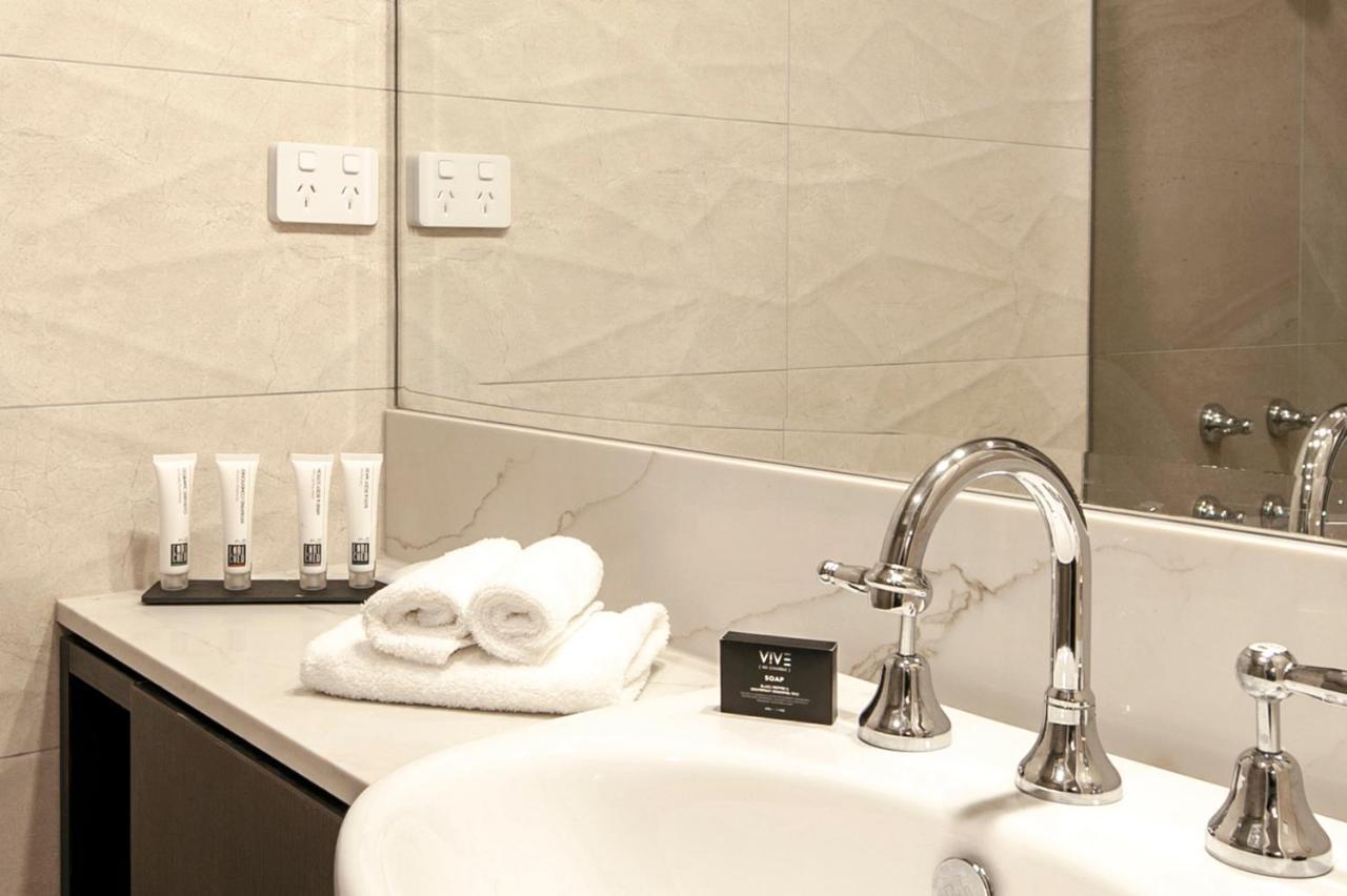 Hotel Burke And Wills 4*
