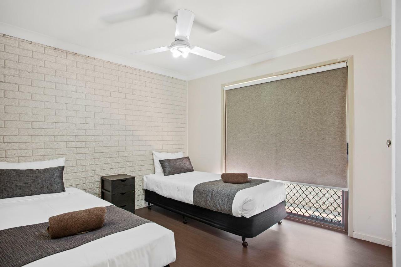 Clifford Gardens Motor Motel 3*