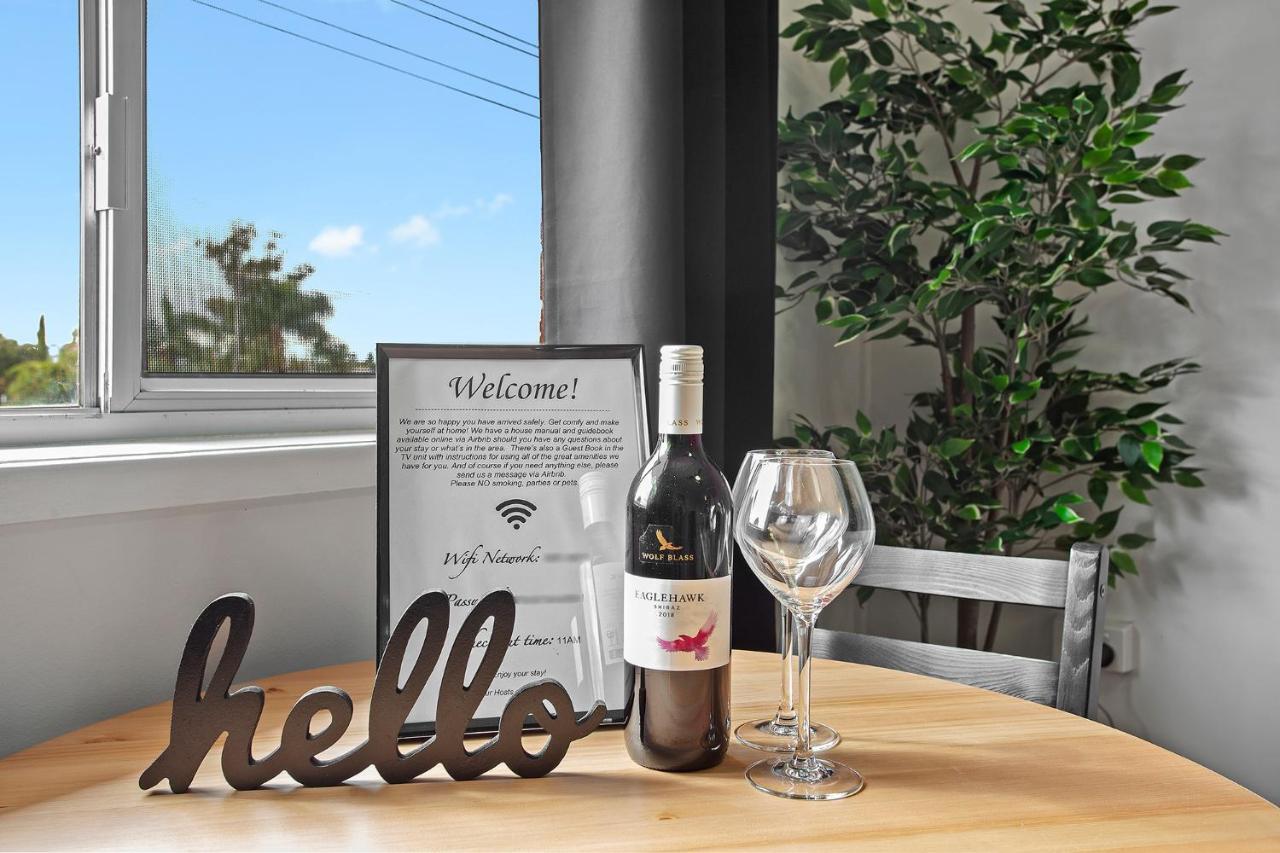 The Neo Stylish Central With Aircon Courtyard And Netflix Toowoomba